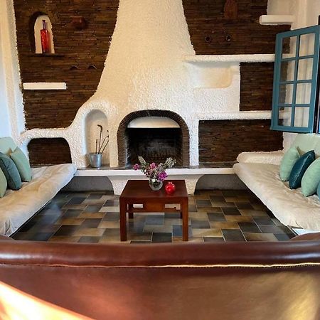 Villa Velissarios: Wonderful Villa Next To Beach Aegina Екстериор снимка